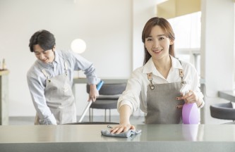 복지관 이용자들과 함께한 봄맞이 대청소 활동 게시물 첨부 이미지